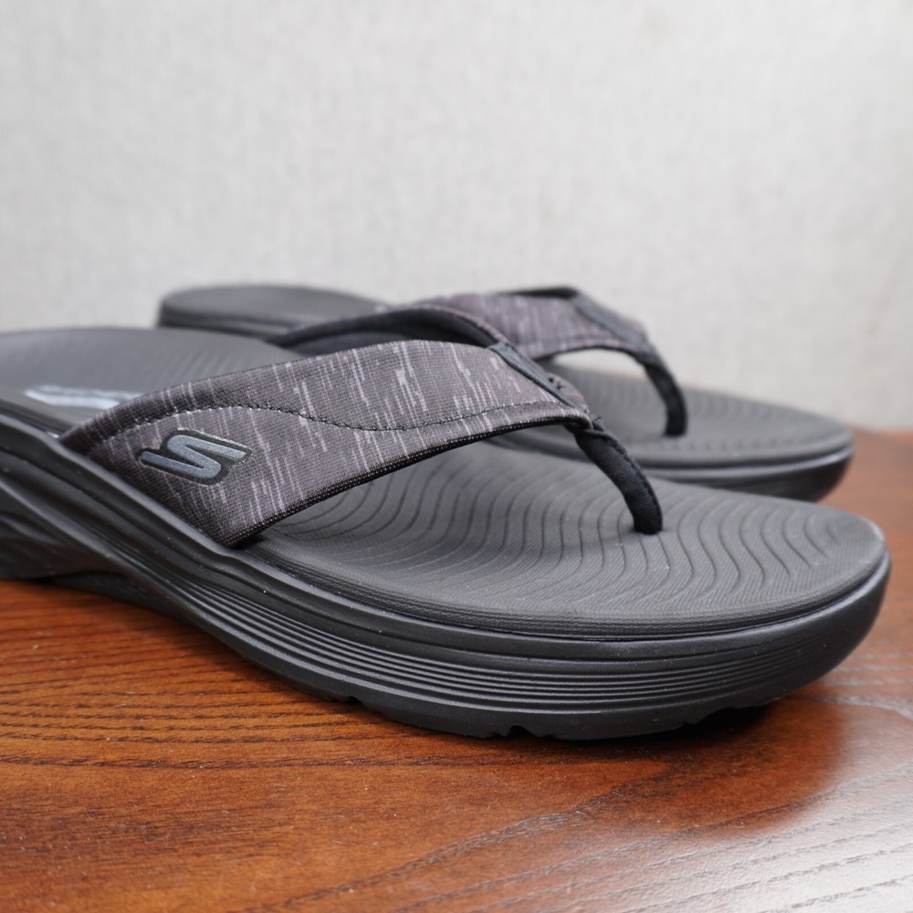 Skechers Sandals Women's Size 10 Black Thong Flip Flop Walking Cushioning 140502 - Picture 11 of 16